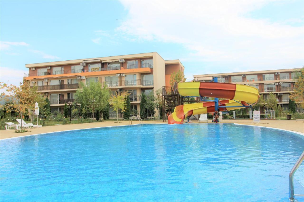 Holiday-Orchid Menada Apartments Pantai Sunny Luaran gambar